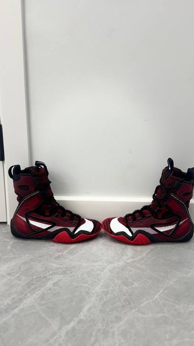 Боксерки хайперко 2 красный