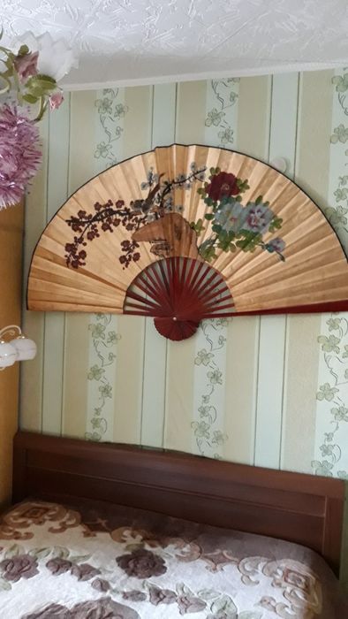 Веер настенный, большой