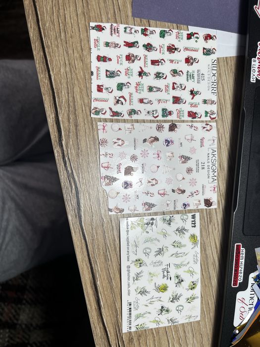 Продам набор гель-лаков, наклейки, фольга