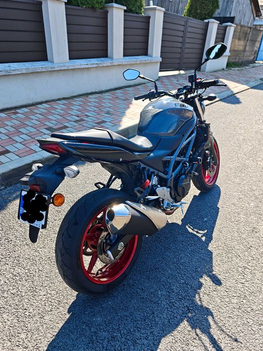 Suzuki SV650 2024