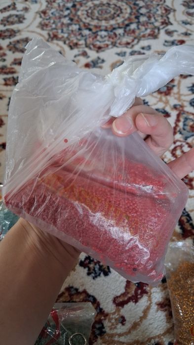 Продам бисеры для рукоделия