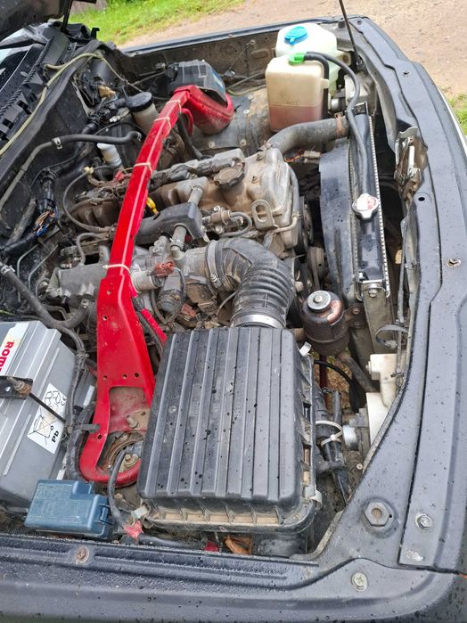 Vand suzuki vitara 2.0 benzina