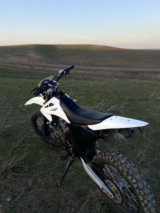 06 Эндуро 250cc.