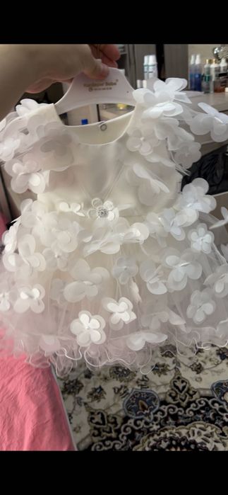 Raddomdan olib chiqish uchun kelinkoyne