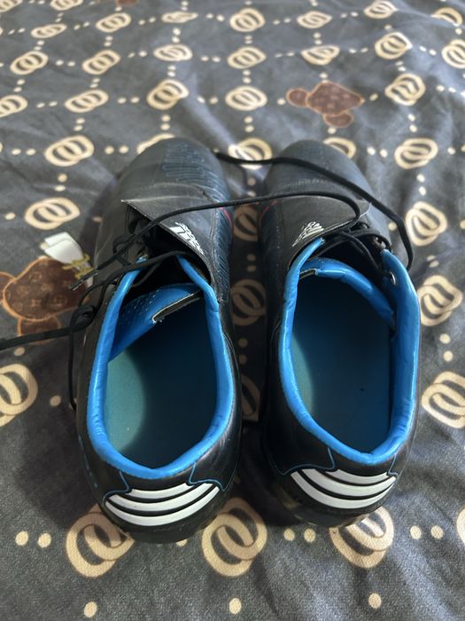 vand pereche ghete f30
