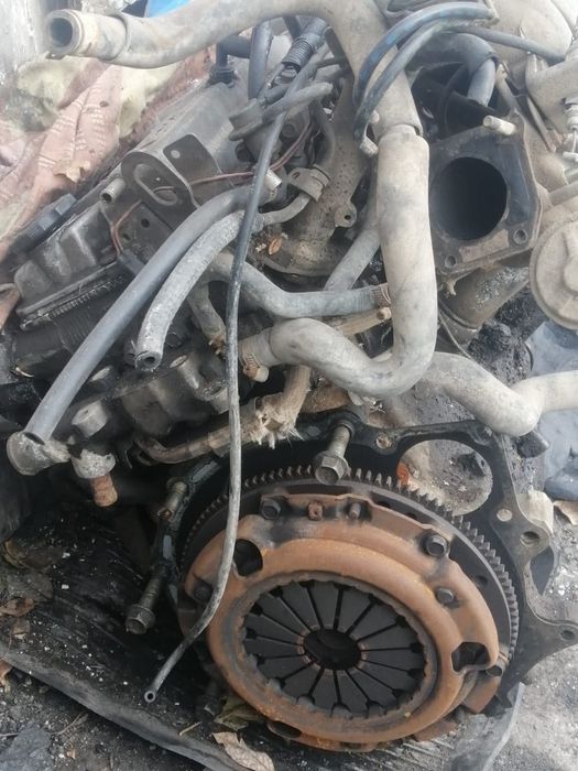 Продам двигатель Мазда Кронос