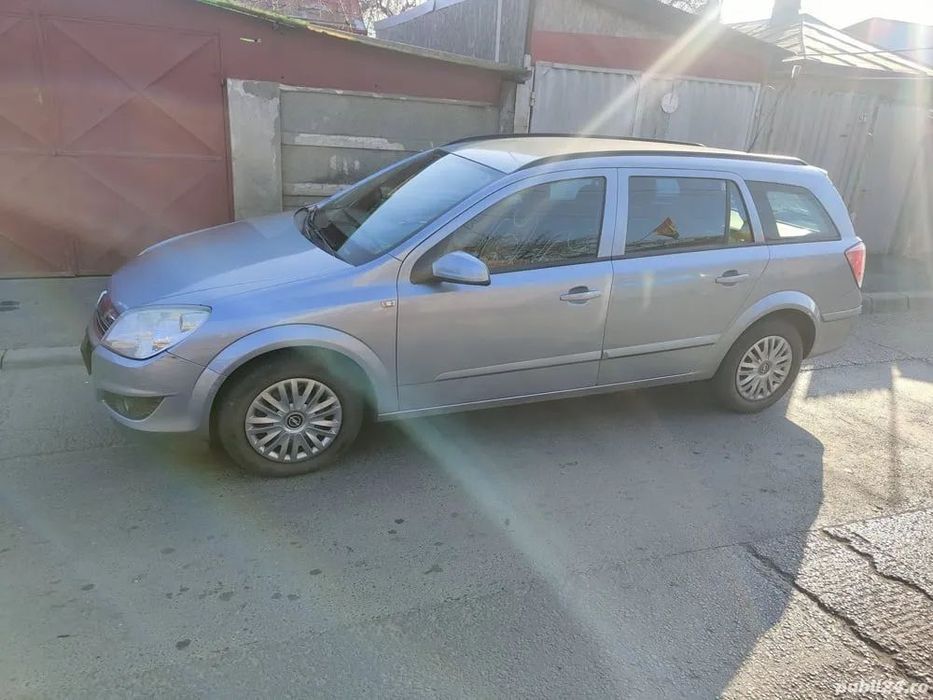 Dezmembrari / Dezmembrez Opel Astra H Break