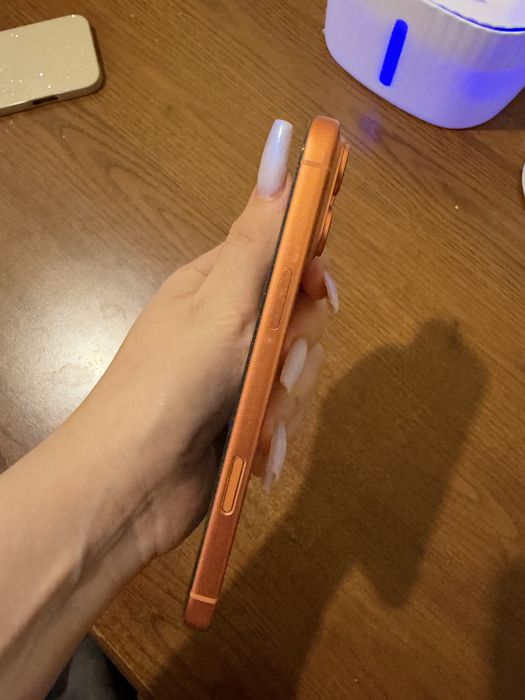 Продам iphone 17pro max 256gb