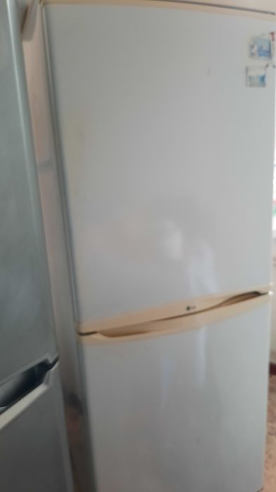Срочно продам холодильник