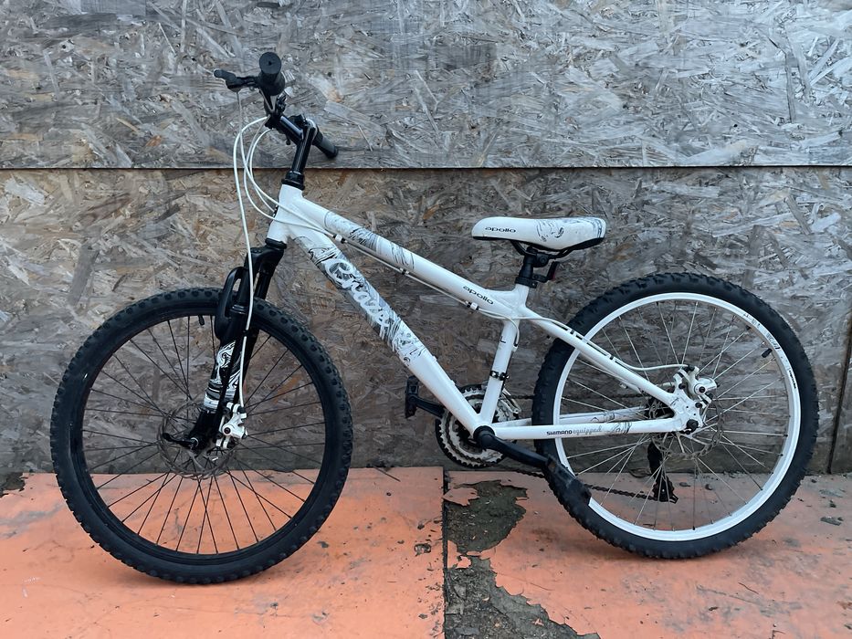 Bicicleta apollo craze frane pe fisc roti 24”