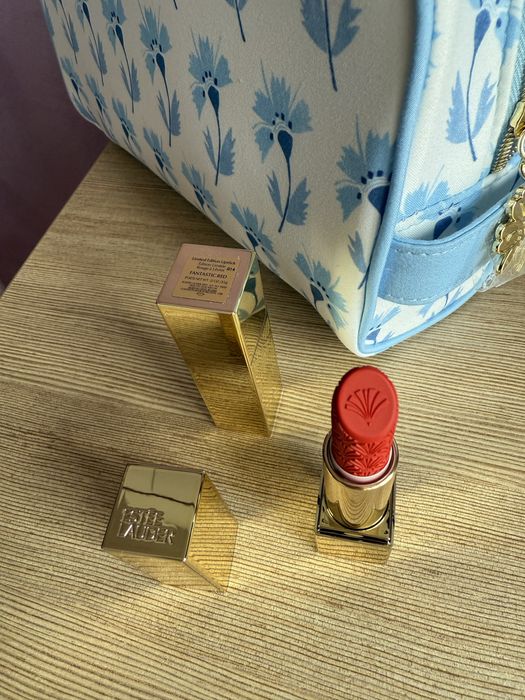 Estee lauder-козметични чанти