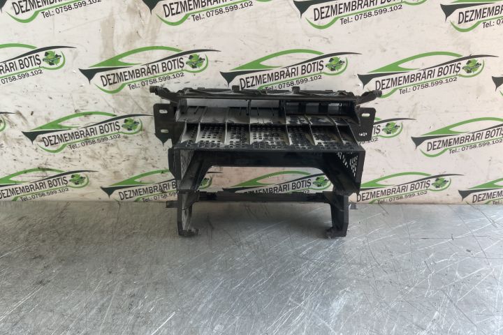 Ornament consola centrala 8D0858005T / 8D0 858 005 T Audi A4 B5