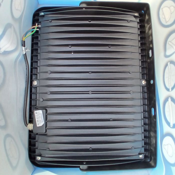 Осветление, LED прожектор, трафове 12V, лампи Е14