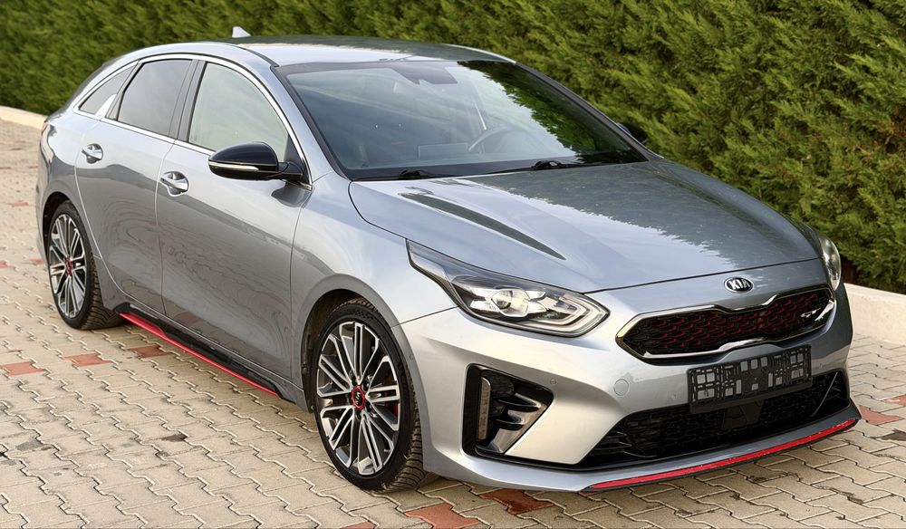 Kia Pro Ceed GT-Line/Automat/Xenon /204 Cp/ 121.000 km