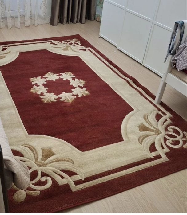 Советский ковер чистый