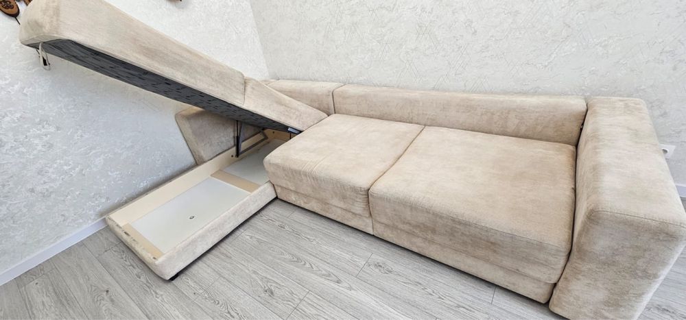 Продам большой диван