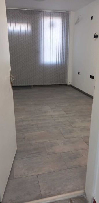Дава се под наем Магазин в Кубрат - 60 кв.м за 255 € - Снимка #3