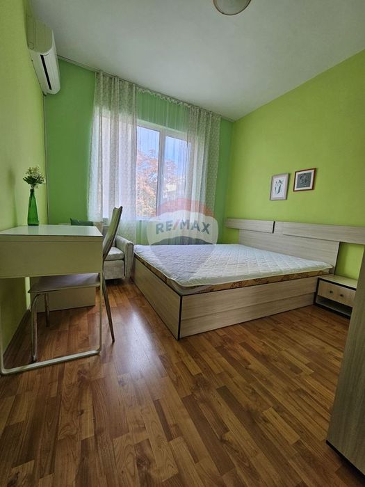 Дава се под наем Тристаен апартамент в Варна, Център - 75 кв.м за 550 € - Снимка #8