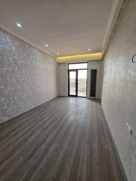 4х комнатная квартира на 5 этаже 118кв/м, в Самарканде