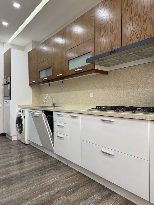 Сдам 3х ком / Ц-5 / / Лакост / Банк Ипак Йоли