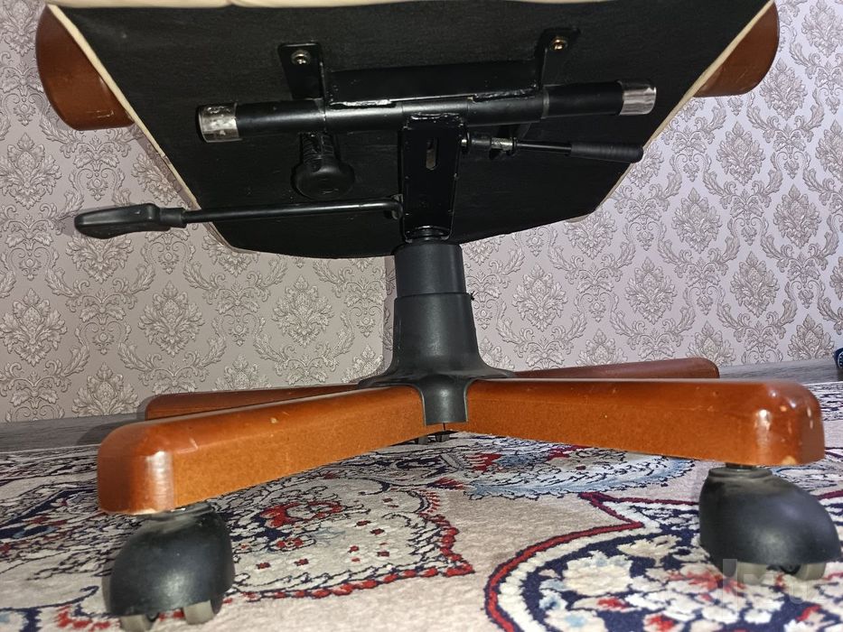 Кресло б/у продается