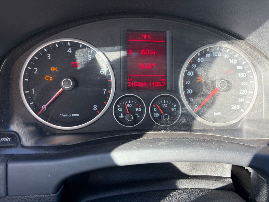 Vand sau schimb Tiguan 4x4