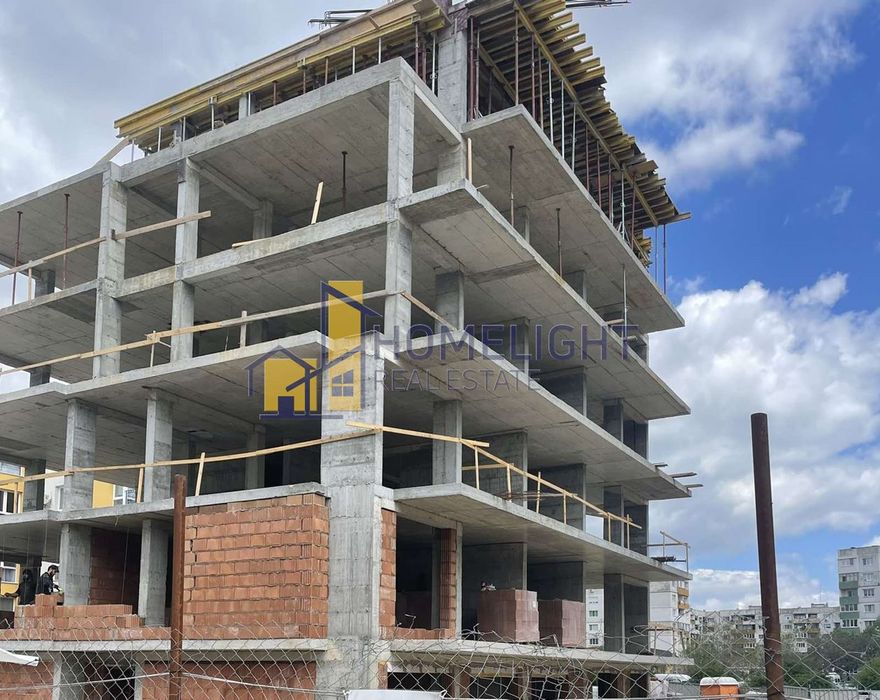 Продава се Тристаен апартамент в София, Левски В - 134 кв.м за 1700 €/кв.м - Снимка #2