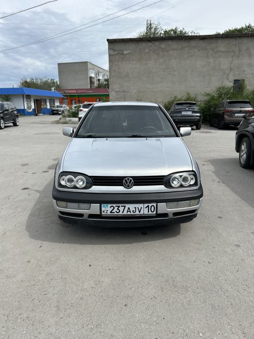 Продам Гольф 3 2л Инжектор