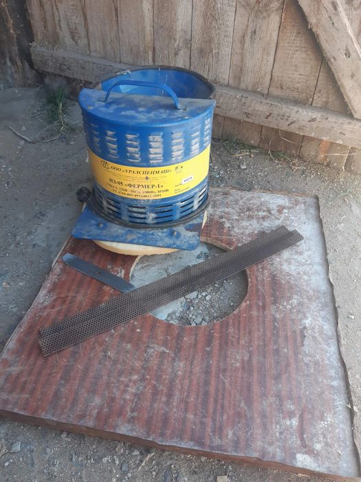 продам зернодробилку