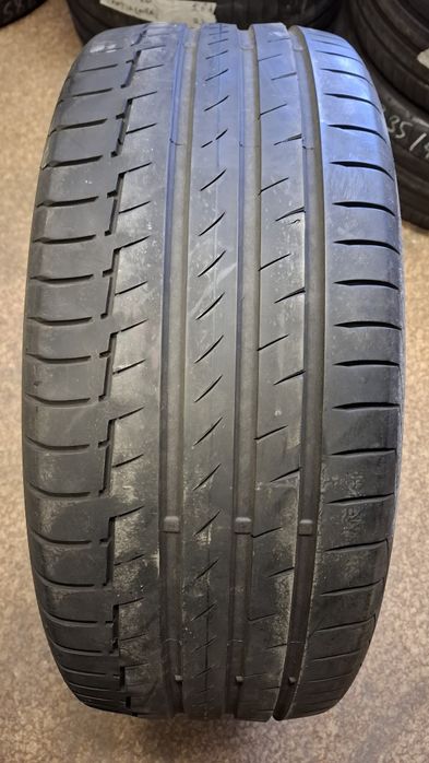 Единична лятна гума  Continental 235 50 19