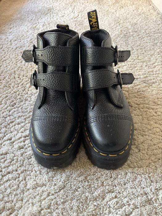Dr Martens Devon Flower
