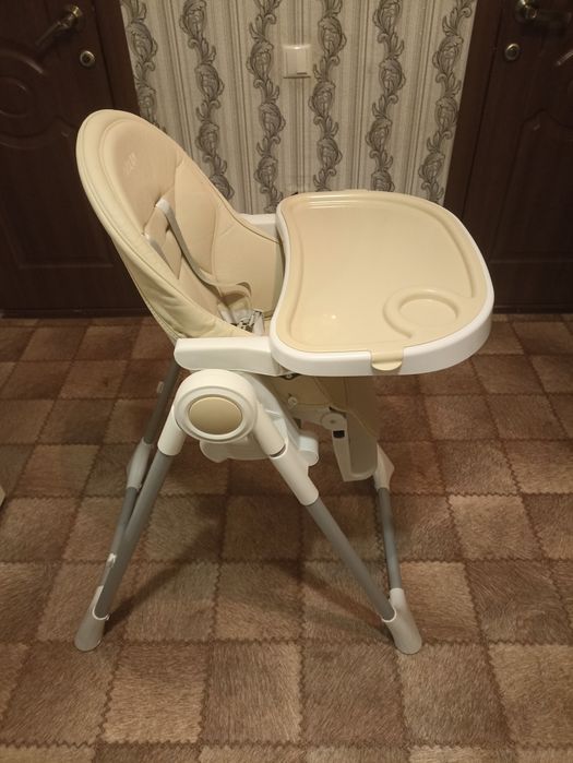Детский стул для кормления