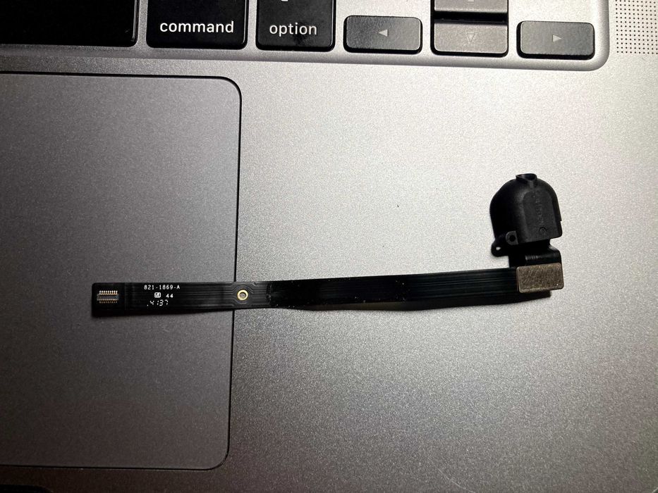 Аудио 3.5мм флекс кабел за iPad 2017, 2018 (A1822 A1893 A1823 A1954)