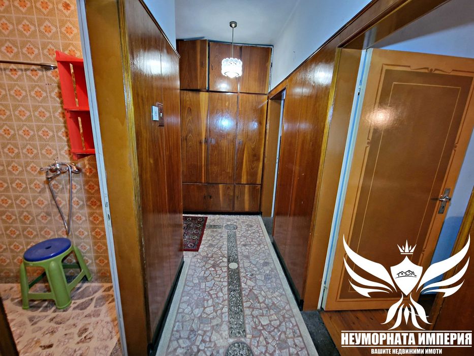 Дава се под наем Четиристаен апартамент в Асеновград - 105 кв.м за 354.96 € - Снимка #11