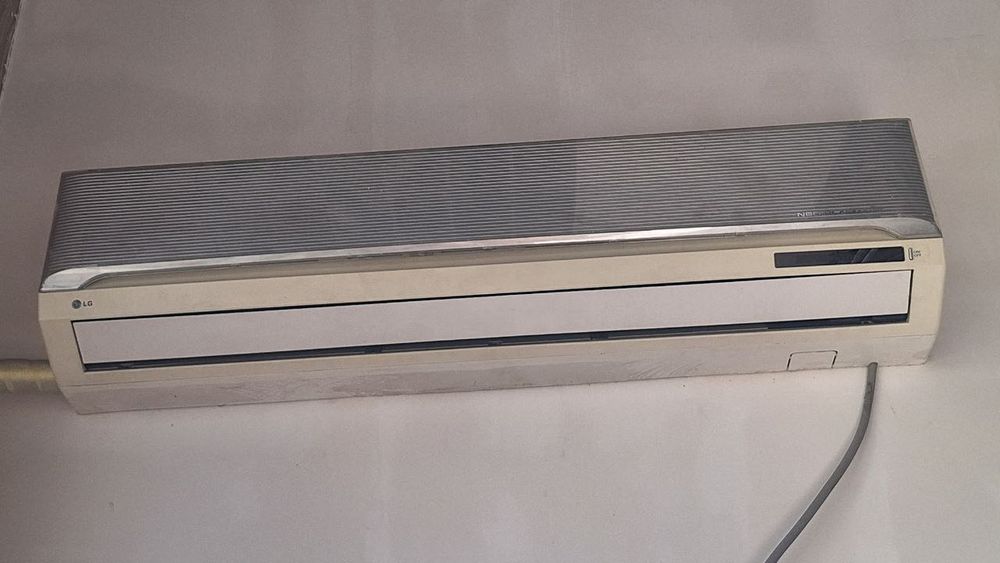 Продаю кондиционеры 2шт