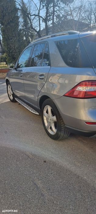 MERCEDES-BENZ ML-Class 2012 — imagine 4