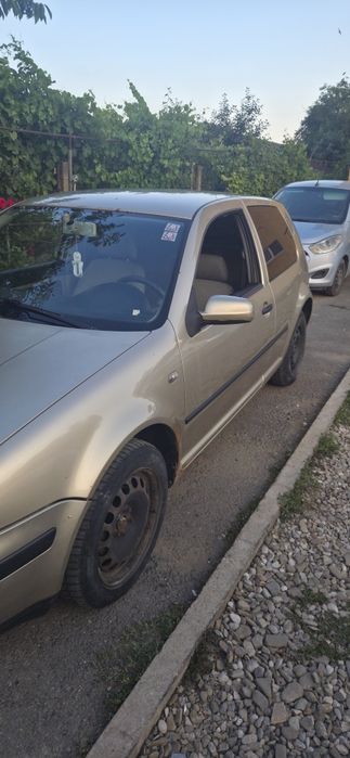 VOLKSWAGEN Golf 2002 — imagine 3