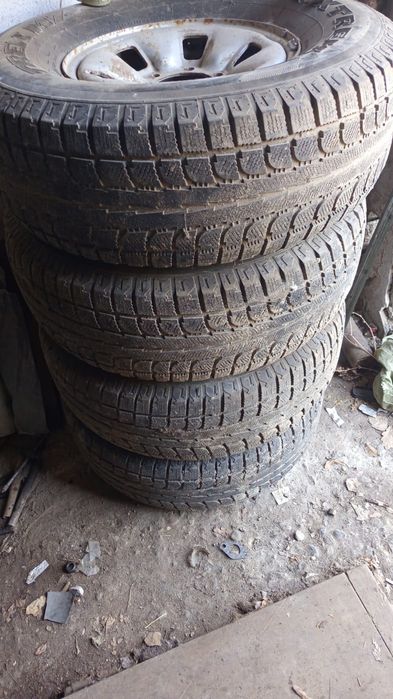 Продам резину с дисками