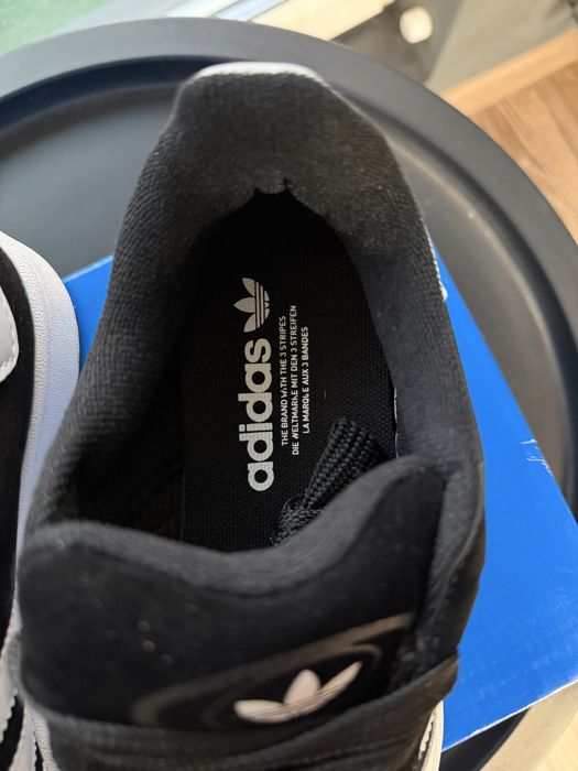 Adidasi Originali Campus