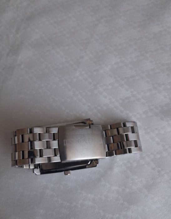 Часы отдам за 15 без торга