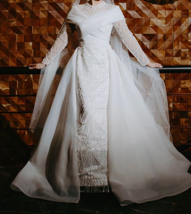 Свадебное платье