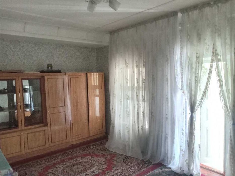 Uy Sotiladi: Toshkent shahri, Yunusobod tumanida 6 xonali uy 3.45