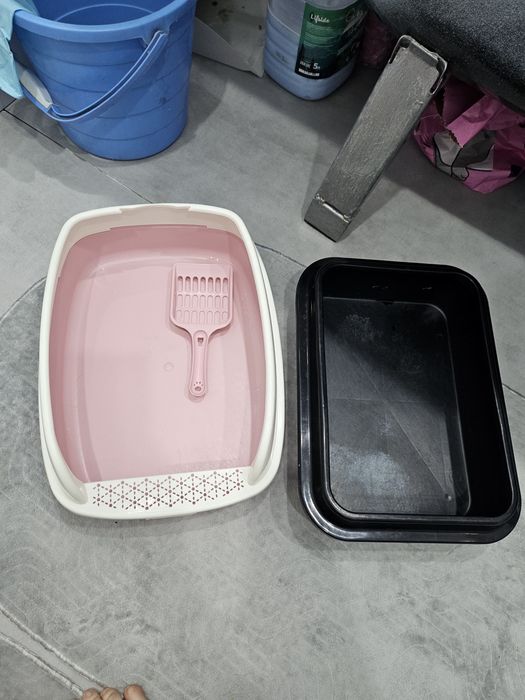 Лоток кошачий продам