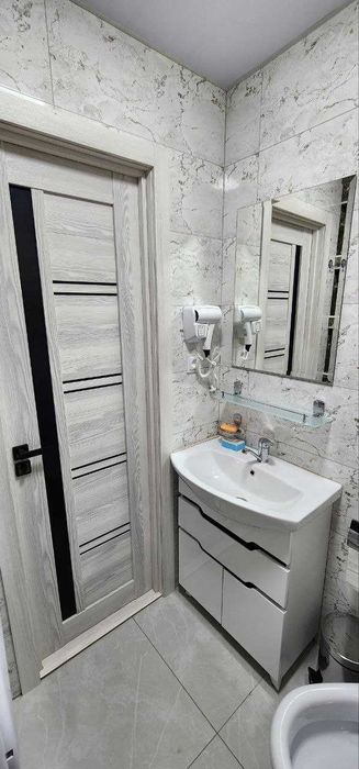 Себзор 1 хона 2 килинган ЕВРОРЕМОНТ квартира сотилади!