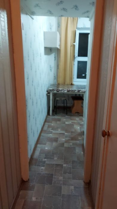 Продам 1-комнатную. центр 2-этаж.