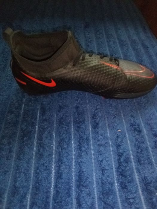 vand ghete nike phantom , marimea 38,5