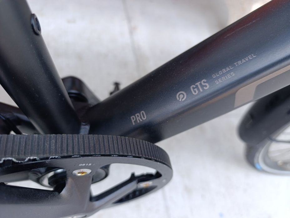 Хибриден Велосипед Cube Travelhpa 28/XL