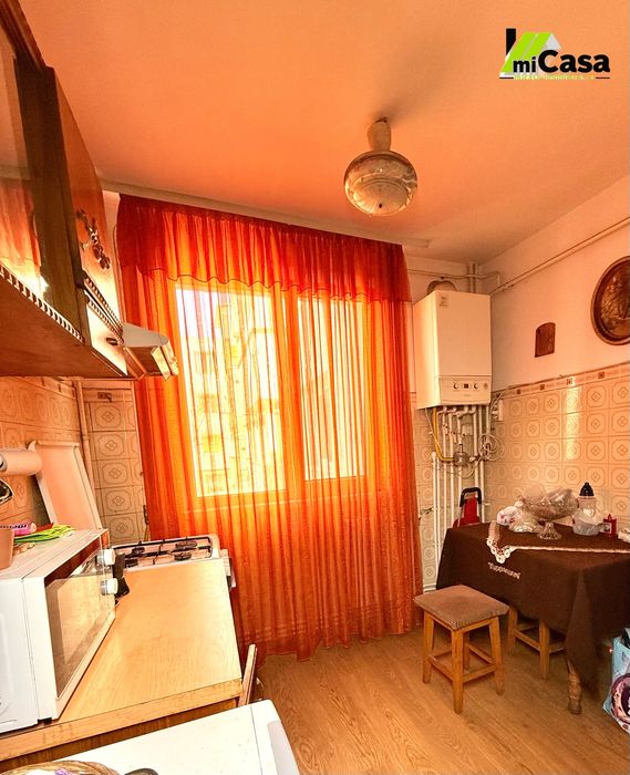 Apartament 3 camere 77500 NEGOCIABIL în Micro 19
