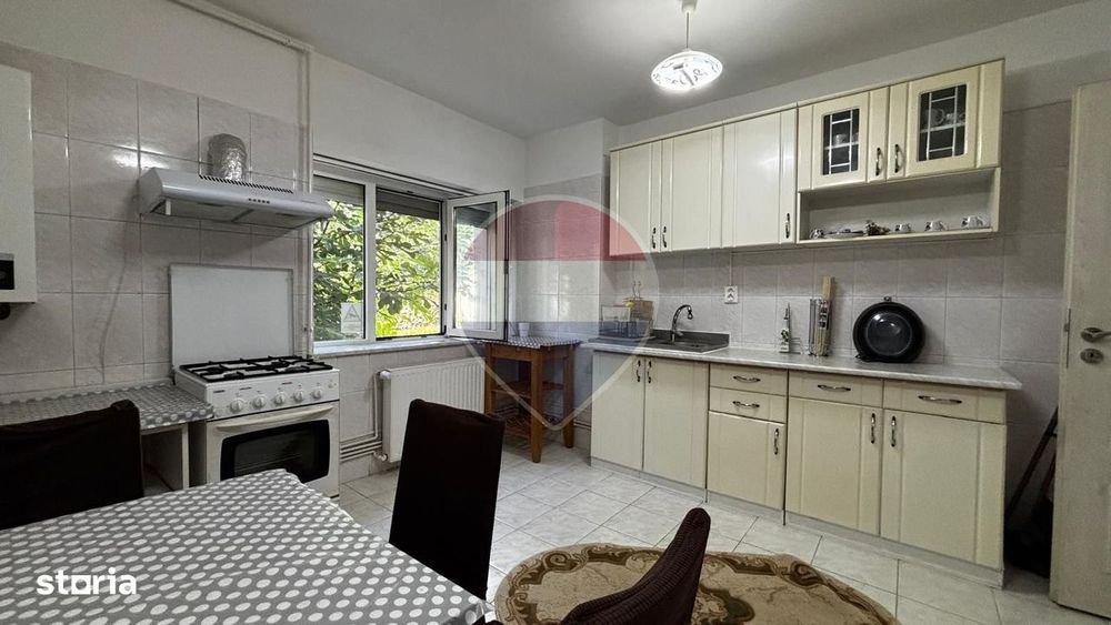 Apartament 2 camere de inchiriat-Faleza Nord in prima linie la mare
