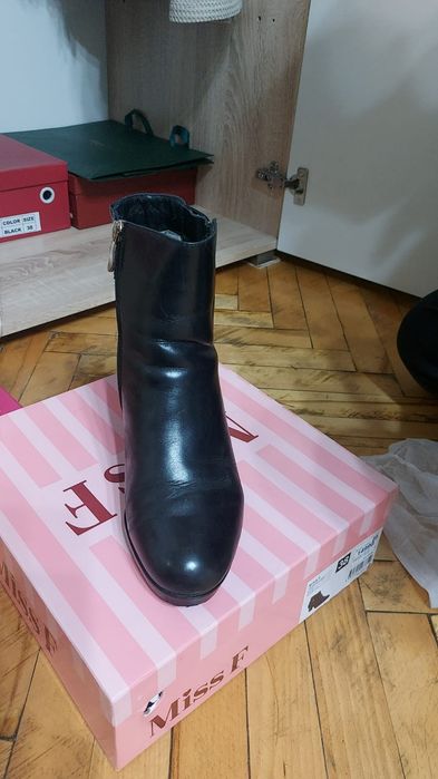 Продам женские обуви